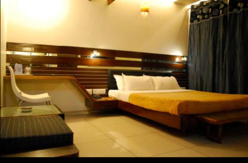 Hotel Samrat, Kolhapur