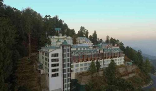 Royal Tulip Luxury Hotel, Kufri, Shimla