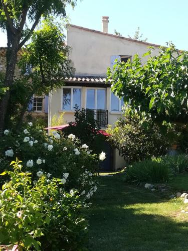 Gîte, les Genêts de la Valdaine