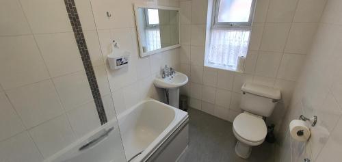 浴室, APARTMENT in CENTRAL DONCASTER in 唐卡斯特