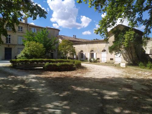 Gîte de l'orangerie du Château de la Bégude de Mazenc - Location saisonnière - La Bégude-de-Mazenc