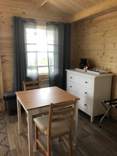 Les chalets de la colline inc in 聖凱瑟琳灣 (QC)