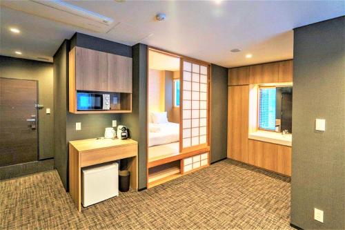 Japanese-Style Quadruple Apartment
