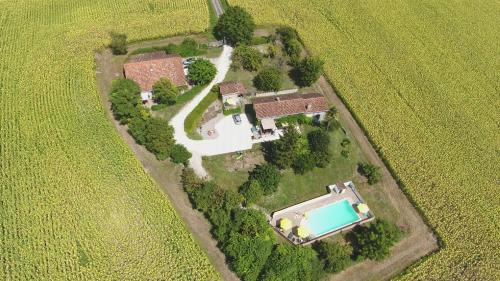 La Tranquillité, Le Calme gîte à louer Champagne-et-Fontaine