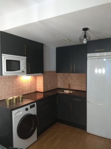 virtuve, Apartamento Albareda in Aisa