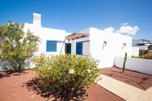 Villas Las Marinas - image 12