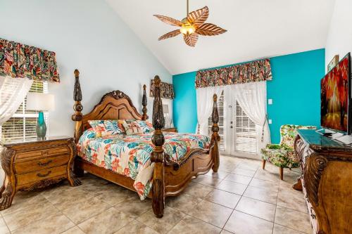 Lakeview Retreat- Luxury 6 bedroom recently refurbished home with a private pool spa and kiddies splash pool- only a few minutes from Disney - image 8