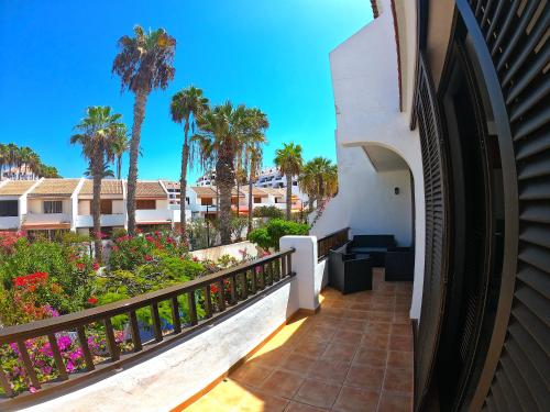 Parque Santiago I - 2 Bedroom - 1 Bathroom - Open plan living - Kitchen area - Extra large balcony -