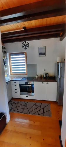 Konyha, Suncana dolina Tara in Rača