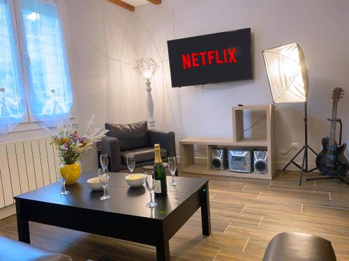 Einrichtungen, L'Orée des Pignes (L'Oree des Pignes) in Laguiole