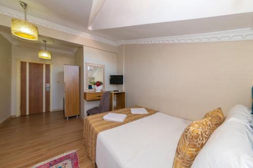 Suite (4 Adults) image 3
