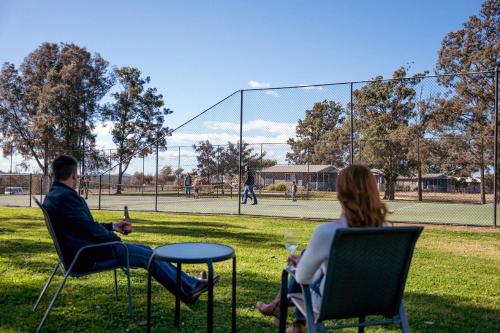 Hunter Valley Resort, Hunter Farm Adventure Centre & 4 Pines at the Farm