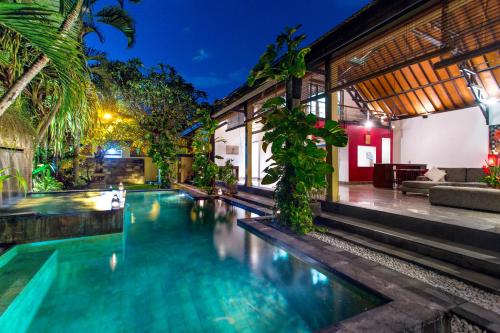 Villa Taksu Legian