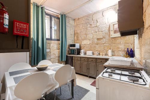 BRG34 - Historical Vittoriosa Townhouse in Birgu