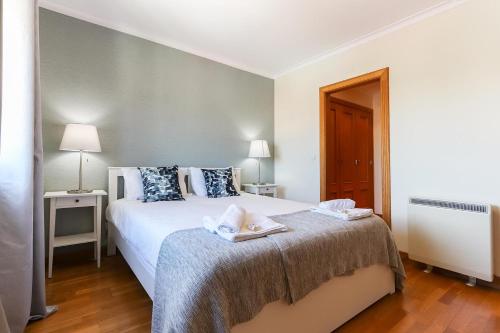 Bellevue Apartment by Homing - image 10