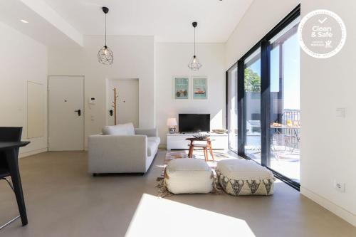 Avenida Premium by Homing