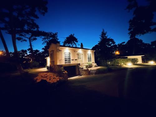 HOSSEGOR hyper Centre - Villa piscine chauffée gîte à louer Golf d'Hossegor