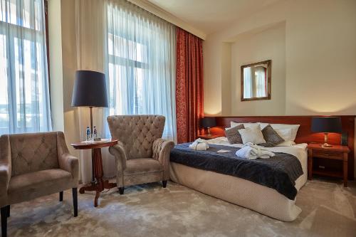 Double or Twin Room with Spa Package