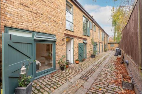 2 Bedroom Private Property Kings Cross London