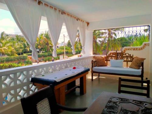 Watamu Solana Apartments Room Type - King Suite with Balcony