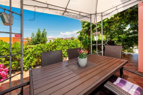 Apartment & Rooms Graciela, Rovigno (Rovinj) (foto 8)