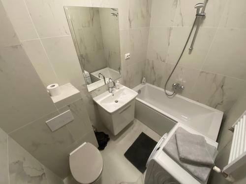 STUDIO PALAS - the central spot