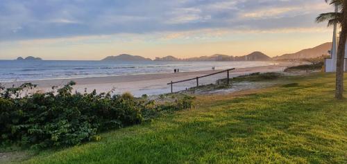 Surrounding environment, Apartamento PRAIA do TOMBO - Guaruja near Mesa 10 Guaruja