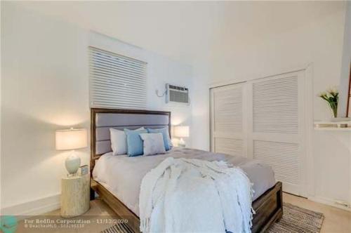 Casa Hispaniola: Lux Villa 6B 10 min walk to beach