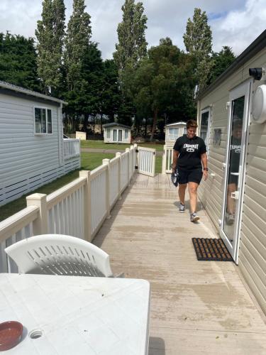 KellysHolidayHomes Atlas 3 bedrooms caravan 5