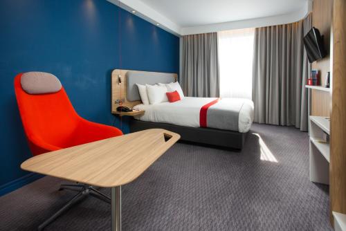 Holiday Inn Express Burton on Trent, an IHG Hotel