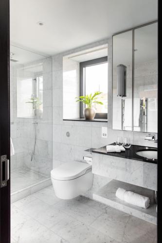 Basil Street Apartments - image 12