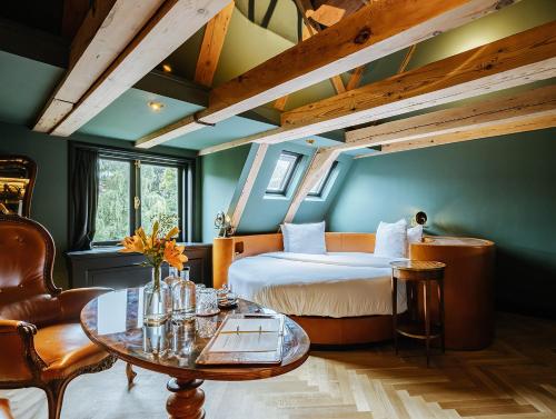 room detail thumbnail 0