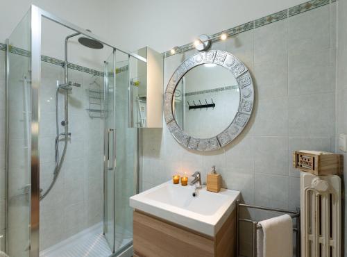 Two-Bedroom Apartment image 3