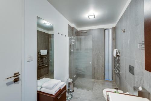 Black Pearl Apartment Hotel - image 10