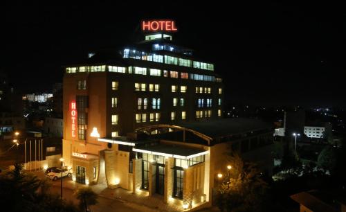 . Regency Hotel Hebron