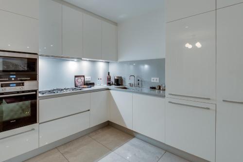 Black Pearl Apartment Hotel - image 14