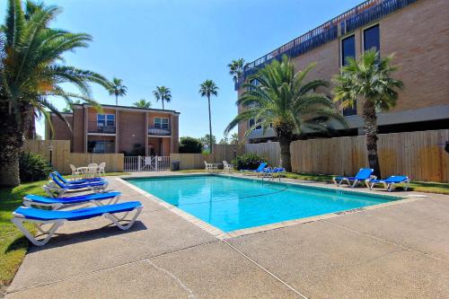 Channelview 213 - image 9