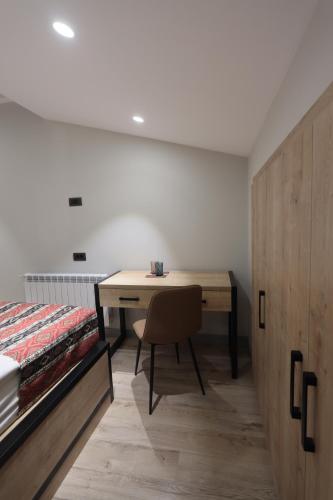 Andor Hotel - image 7