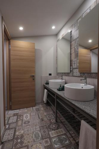 Andor Hotel - image 12