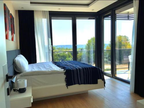 Vera Suites