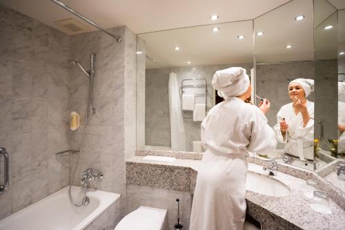 Parkhotel Rügen - image 3