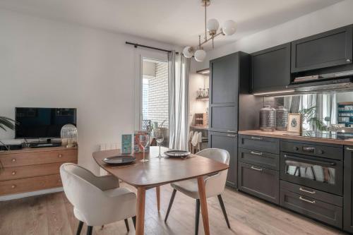 Appartement chic et moderne sur les bords de Loire - image 7