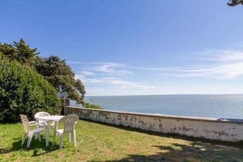 Maison entre nature sauvage et Océan Atlantique gîte à louer Cavaro