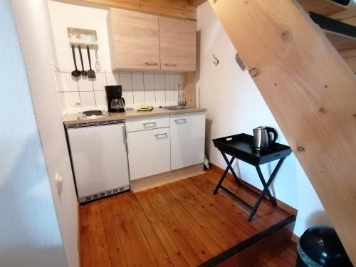 köök, Boddenhus auf Rügen - Ferienwohnungen und Pension (Boddenhus auf Rugen - Ferienwohnungen und Pension) in Rappin