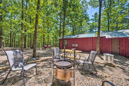 Backwoods Hideout Remote Couples Getaway! - image 2