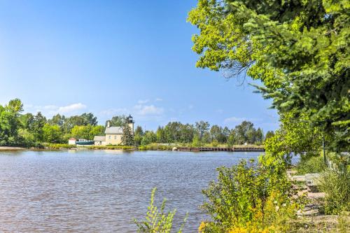 Ontonagon Home with Fire Pit - Steps to Beach!