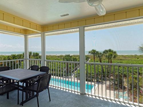 Surfside 12 C4 - image 11