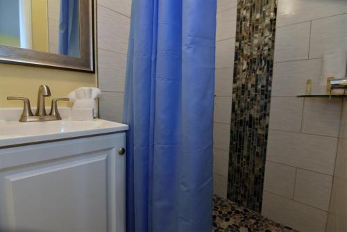 Palms of Sanibel Blue Cottage - image 10