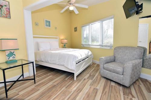 Palms of Sanibel Green Cottage - image 7