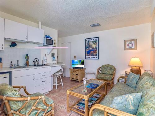 West End Paradise 4E - main image